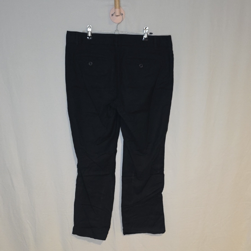 GAP Women's Black Chinos - Picture 2 of 3